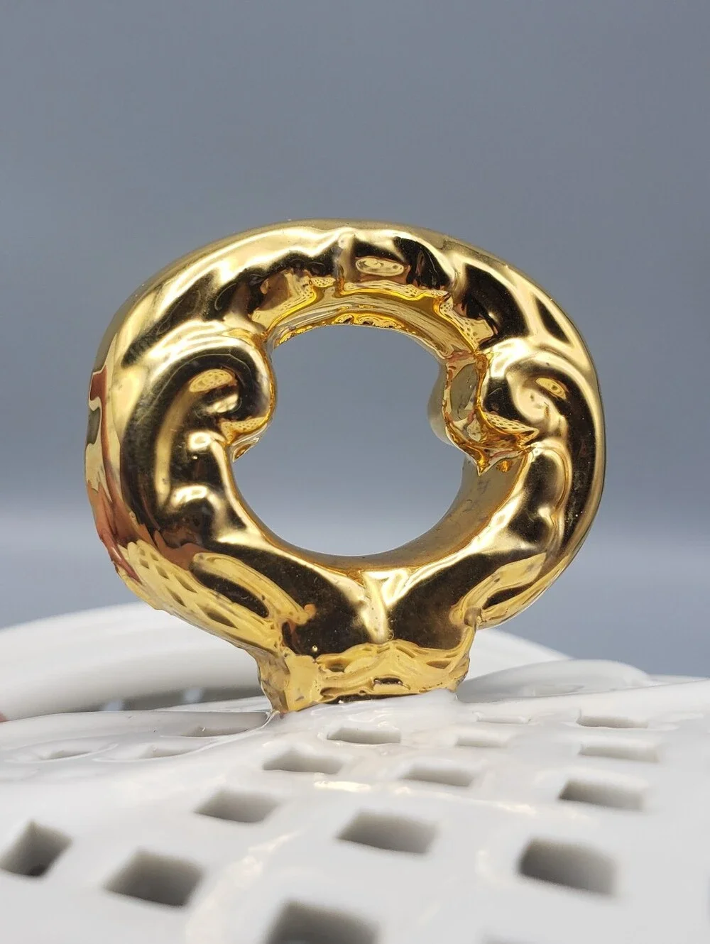 Large Vtg White Porcelain Lidded Trinket Box w/Gold Details Open Lattice 1970's